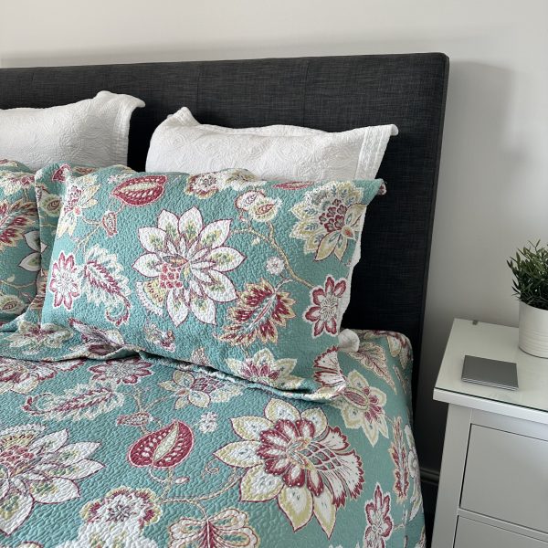 Gabrielle Turquoise Floral Bedspread - Image 3