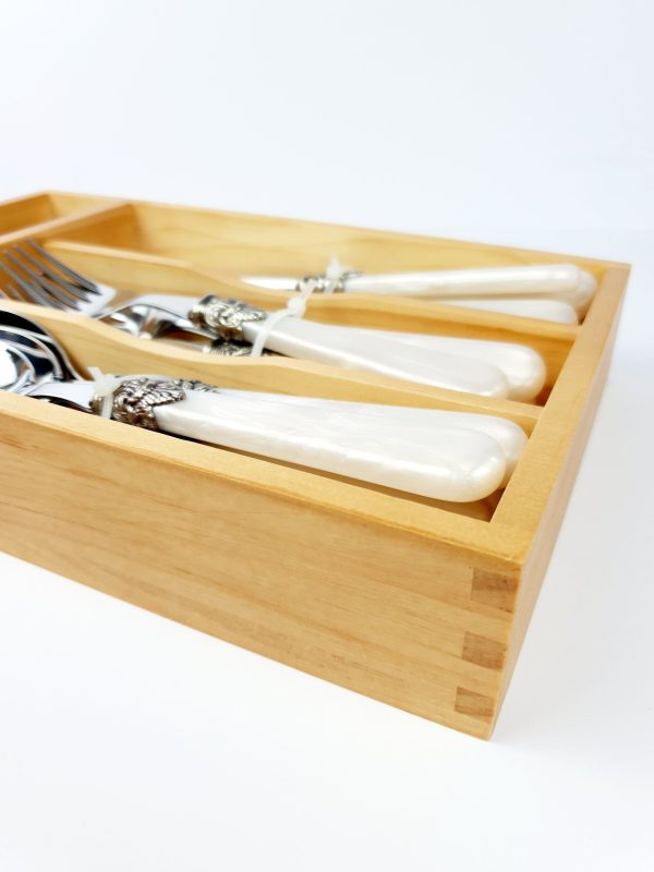 Pearl Handle Royal Clasp 24PC Cutlery Set - Image 4